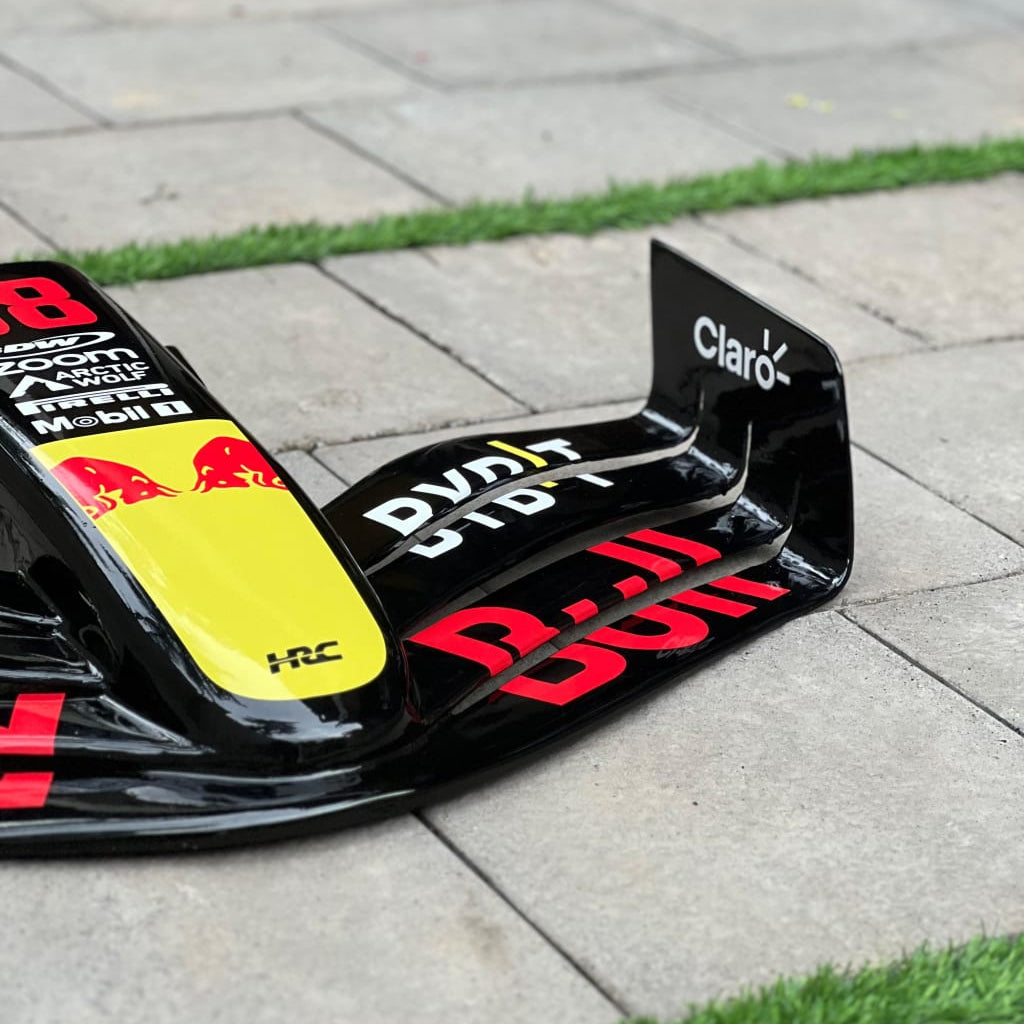 🏁 THE RACING BULL WING - Art Display